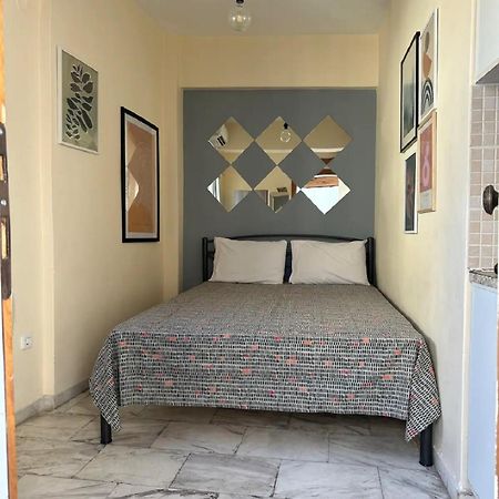 Tiny Loft Studio In The Heart Of Thessaloniki,17 Square Meters,On The Terrace Of The Building エクステリア 写真