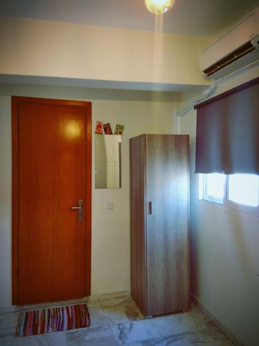 Tiny Loft Studio In The Heart Of Thessaloniki,17 Square Meters,On The Terrace Of The Building エクステリア 写真